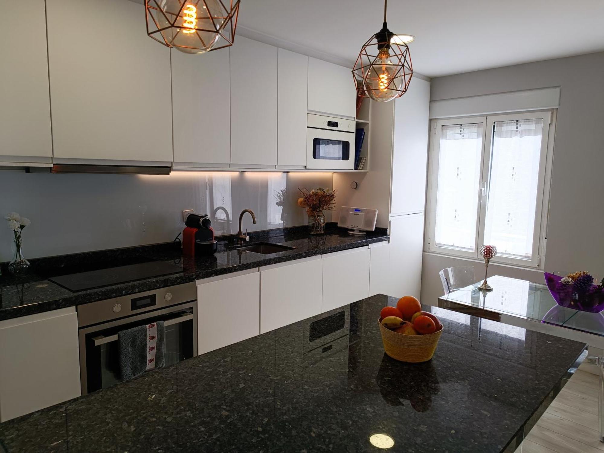 Apartamento Excelente Ubicado Y Amueblado