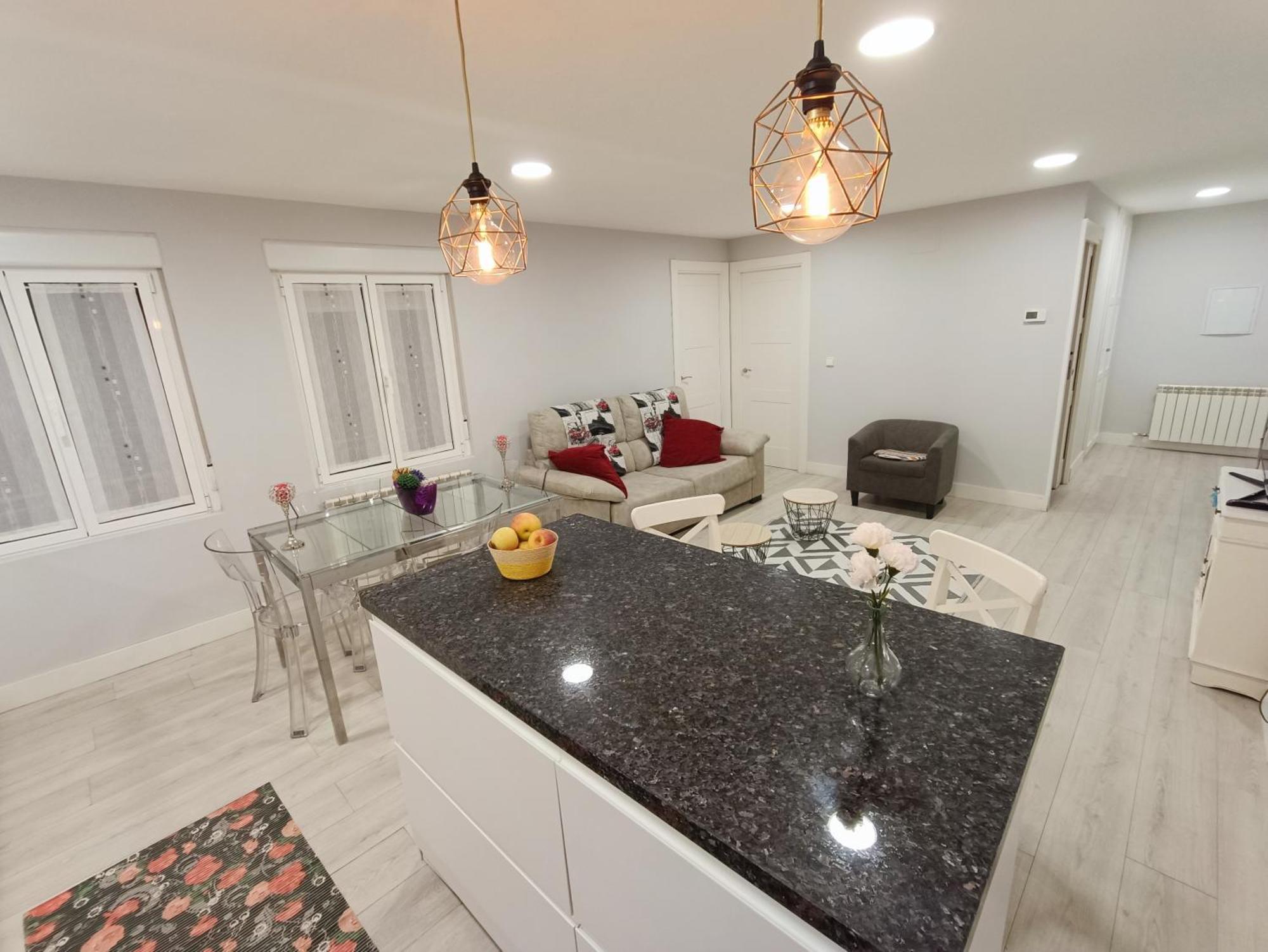 Excelente Ubicado Y Amueblado Apartamento